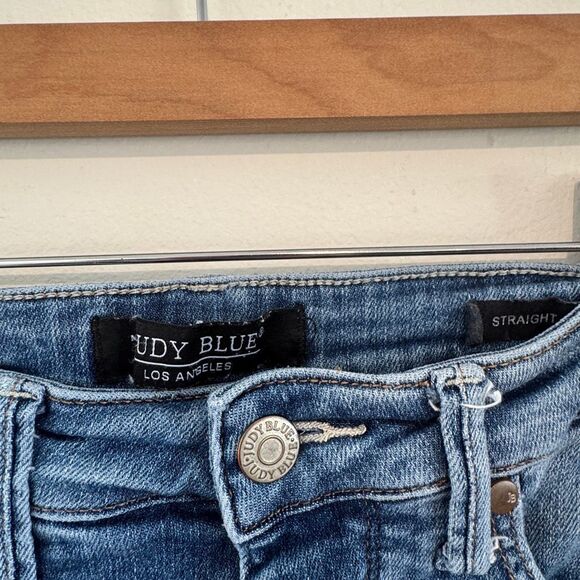 Judy Blue Tummy Control Distressed Straight Jean Size 7 - Picture 2 of 6